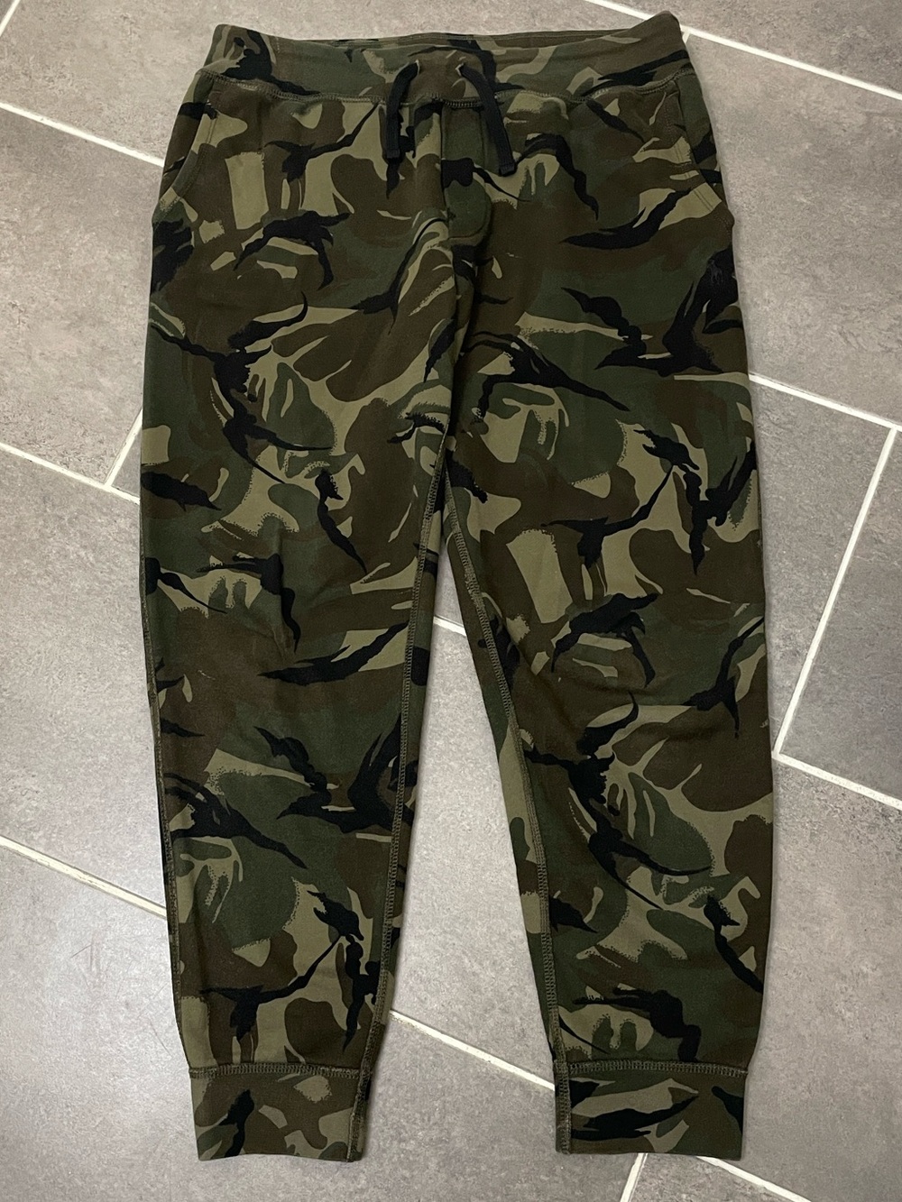 Polo Ralph Lauren Camo Joggers size Large